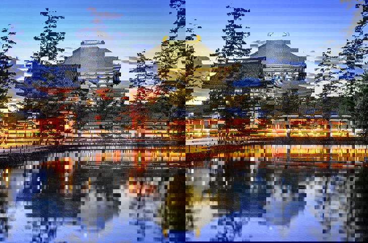 Latar belakang kecil